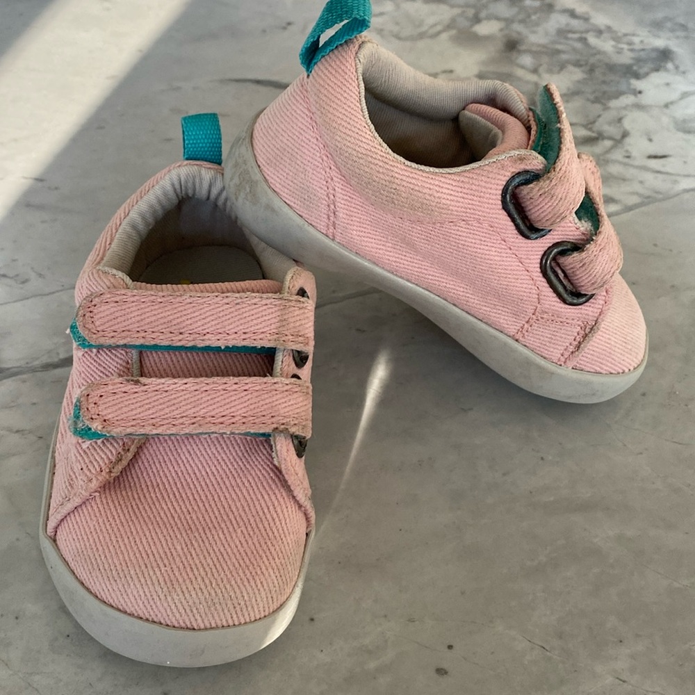 Ten Little Sneakers Toddler